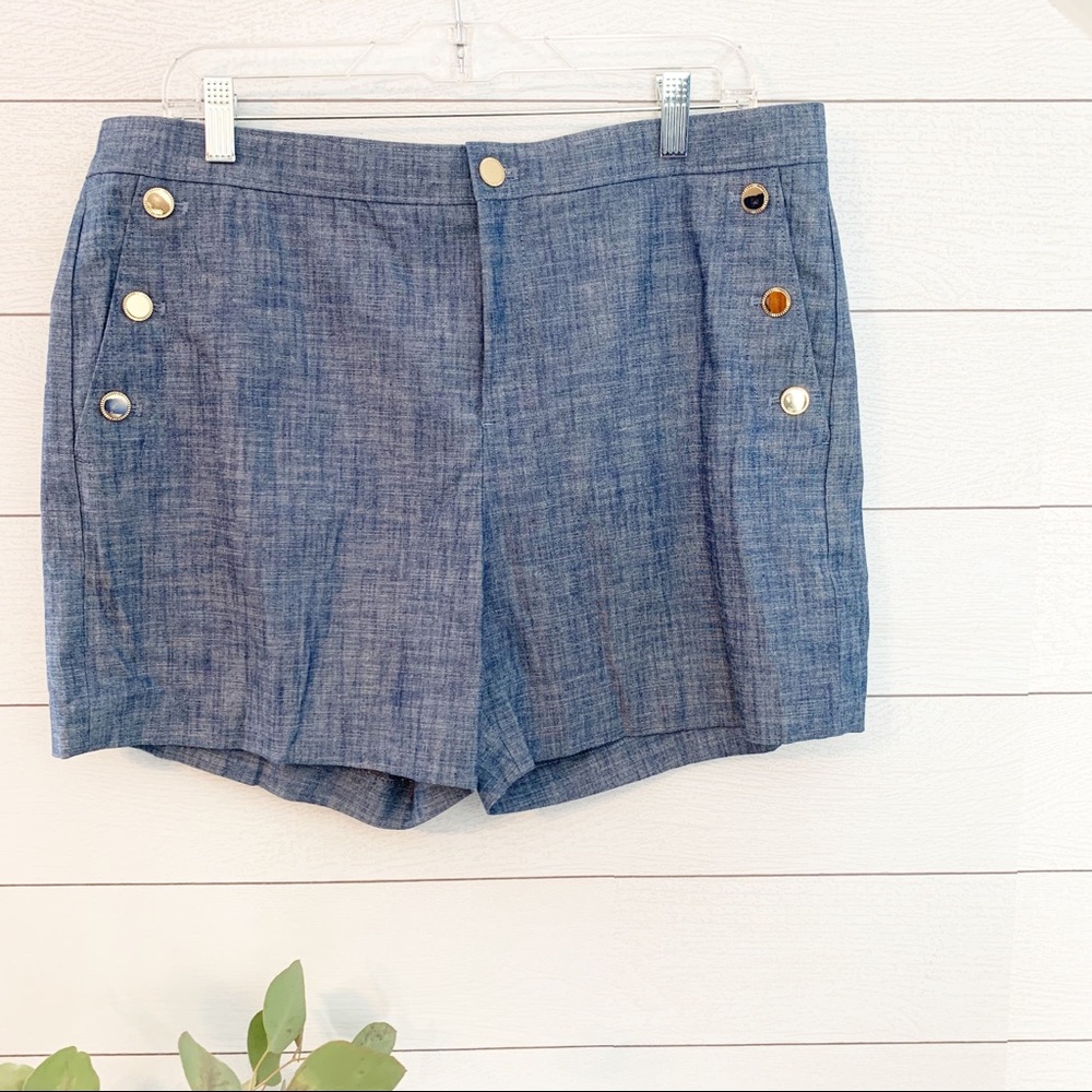 NWT  Banana Republic Chambray Sailor shorts